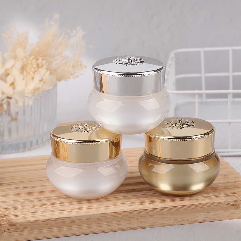 Vasetti Vuoti in Acrilico per  - Luxury Skincare Products recensione e prezzo